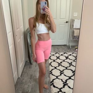 Alo Yoga 7” High Waist Biker Shorts Macaron (Pink)